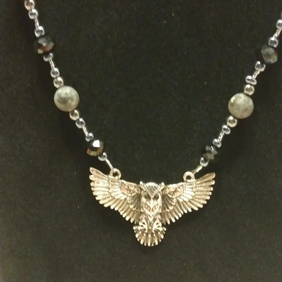 💖(2 for $20)Beaded handmade necklace with owl pendant - Picture 2 of 4